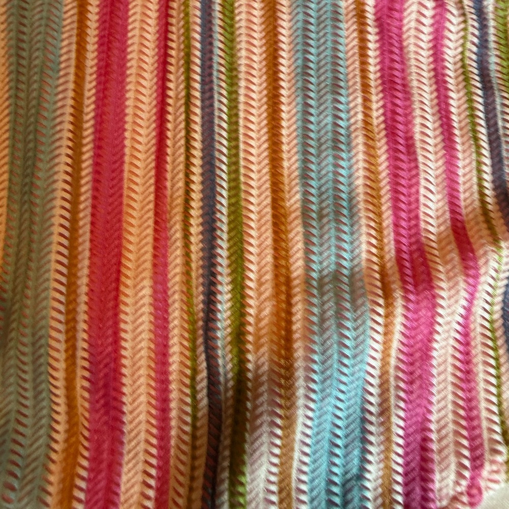 Colorful Set - Picture 6 of 8